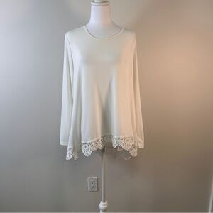 Women’s Large White Lace Hem Top longer length Feminine Long Sleeve Shirt